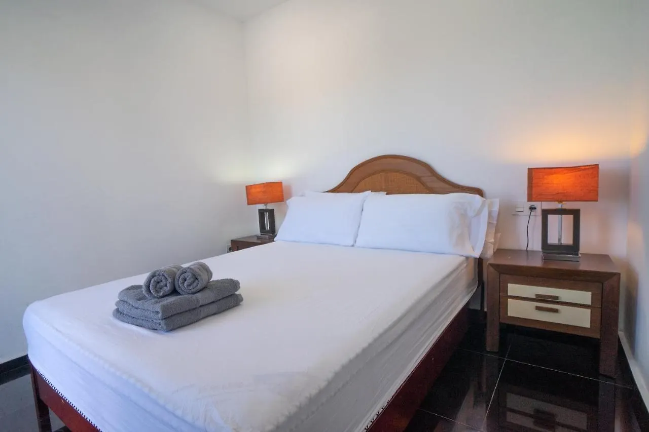 Pequena Villa Samisol Marbella