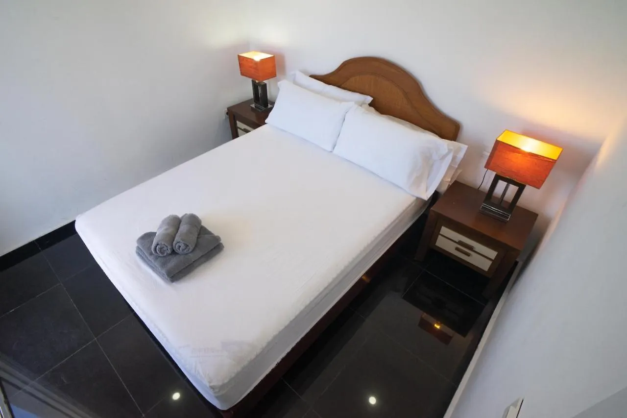 Pequena Villa Samisol Marbella