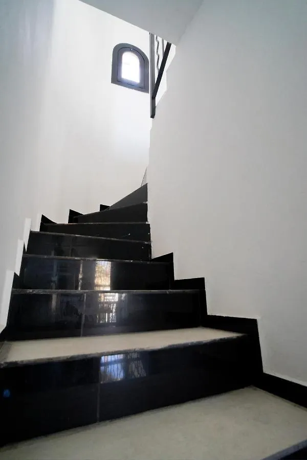ماربيا Pequena Villa Samisol بيت للعطل